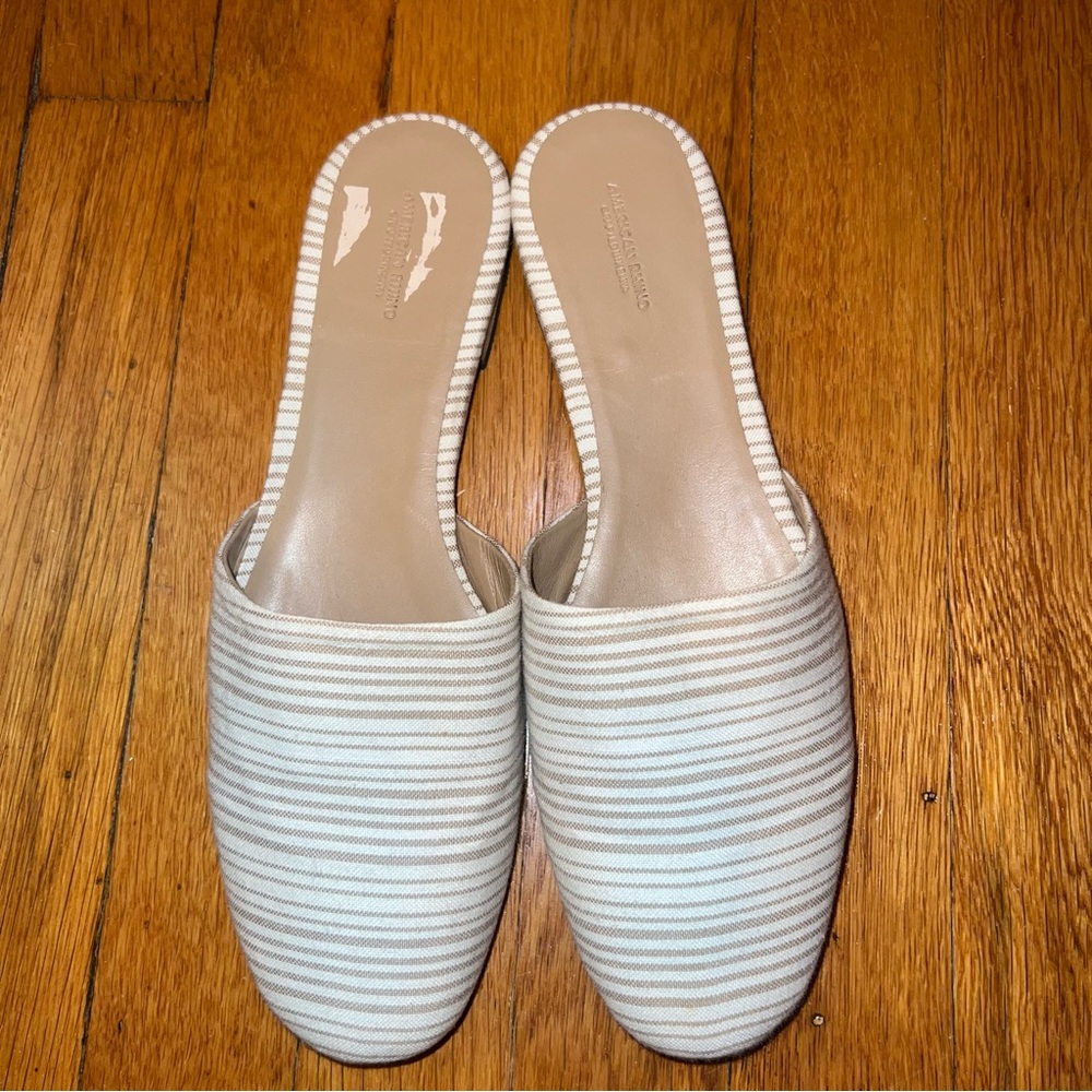 Women’s American Rhino striped fabric mules. Excellent new condition.